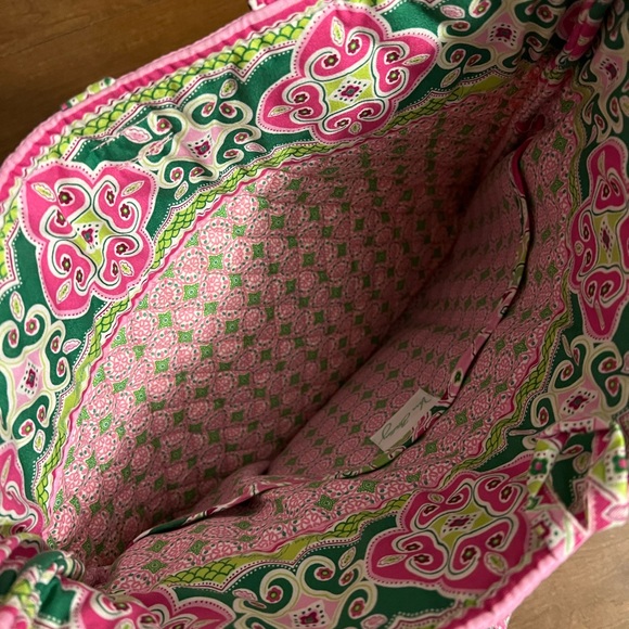Vera Bradley pinwheel pink tote - Picture 4 of 8